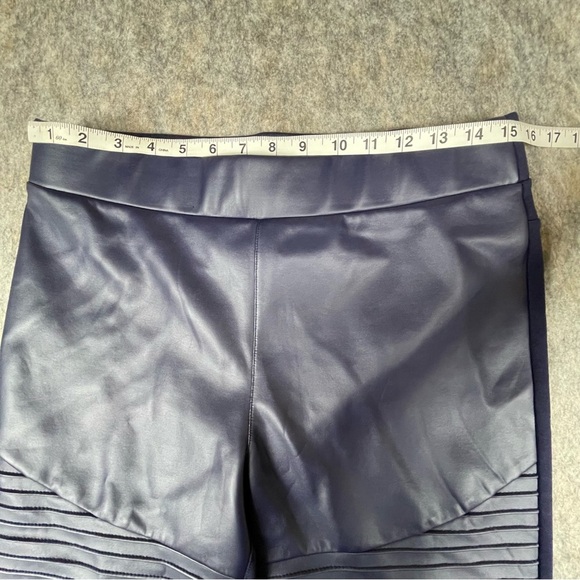 DG2 Diane Gilman Faux Leather Moto Navy Blue Leggings - Sz M - Picture 7 of 12